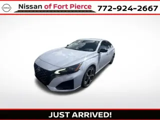Nissan Altima 2023 2.5 SR 4dr Sedán