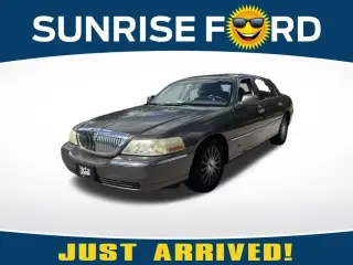Lincoln Town Car 2004 Signature 4dr Sedán