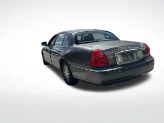 Lincoln Town Car 2004 Signature 4dr Sedán