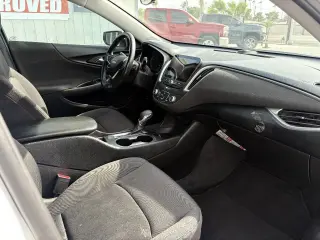 Chevrolet Malibu 2021