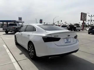 Chevrolet Malibu 2021