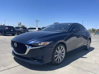 Mazda MX-3 Sedán 2019