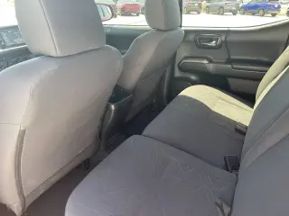 Toyota Tacoma 2017