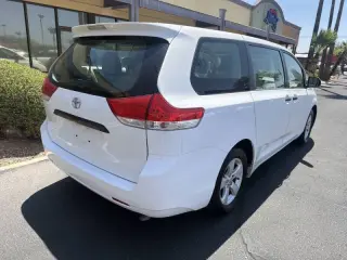 Toyota Sienna 2014