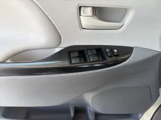 Toyota Sienna 2014
