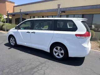 Toyota Sienna 2014