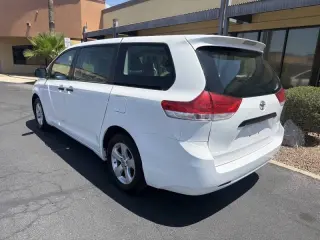 Toyota Sienna 2014