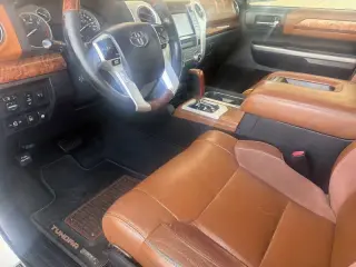 Toyota Tundra 2014