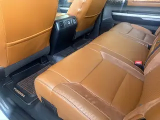 Toyota Tundra 2014