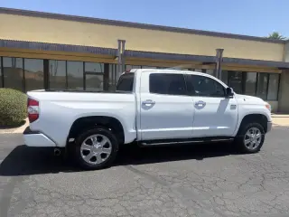 Toyota Tundra 2014