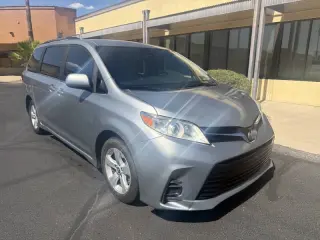 Toyota Sienna 2018