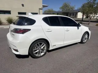 Lexus CT 200h 2014