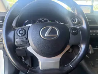 Lexus CT 200h 2014