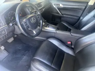 Lexus CT 200h 2014