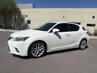 Lexus CT 200h 2014