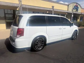 Dodge Grand Caravan 2017