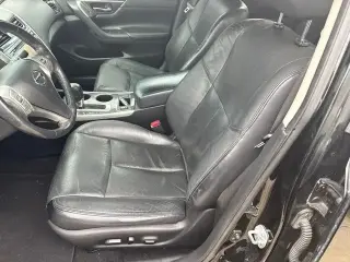 Nissan Altima 2015 2.5 SL 4dr Sedán