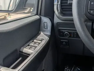 Ford F-150 2022 4x2 XL 4dr SuperCrew 5.5 ft. SB