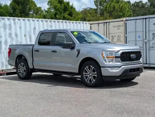 Ford F-150 2022 4x2 XL 4dr SuperCrew 5.5 ft. SB