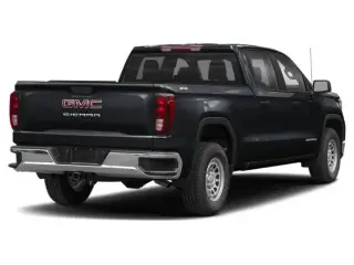 GMC Sierra 1500 2022 4x4 AT4 4dr Cabina de Crew 5.8 ft. SB