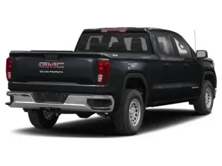 GMC Sierra 1500 2022 4x4 AT4 4dr Cabina de Crew 5.8 ft. SB
