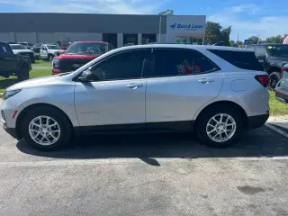Chevrolet Equinox 2022 LS 4dr SUV con 1LS