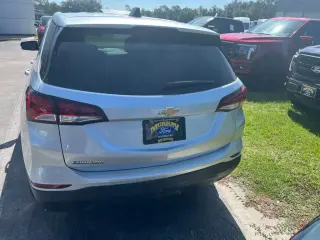 Chevrolet Equinox 2022 LS 4dr SUV con 1LS