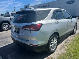 Chevrolet Equinox 2022 LS 4dr SUV con 1LS