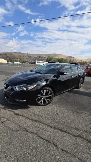 Nissan Maxima 2018