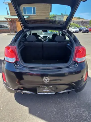 Hyundai VELOSTER 2013
