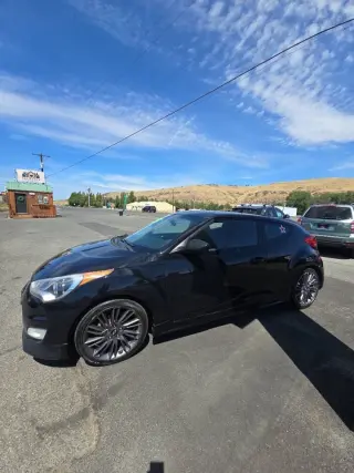 Hyundai VELOSTER 2013
