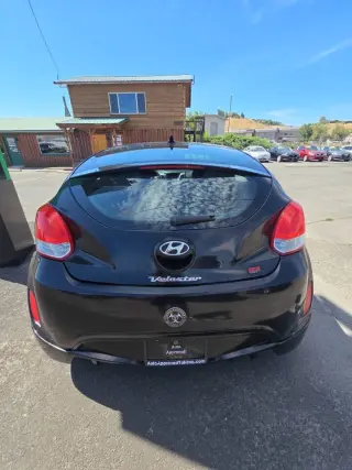 Hyundai VELOSTER 2013