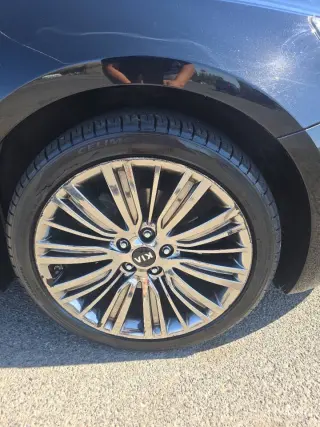 Kia Cadenza 2015