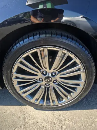 Kia Cadenza 2015