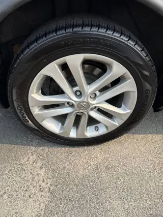 Nissan JUKE 2013