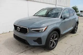 Volvo XC40 2023