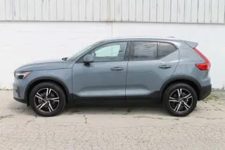 Volvo XC40 2023