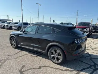 Ford Mustang Mach-E 2021 Select 4dr SUV
