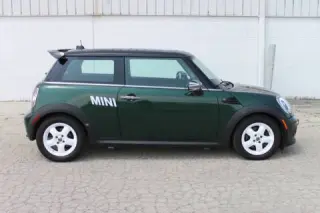 MINI Cooper 2011