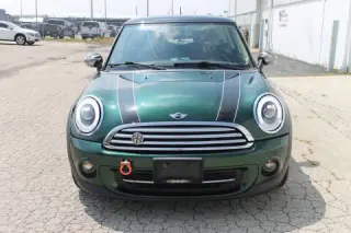 MINI Cooper 2011