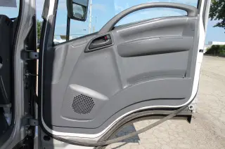 Isuzu NRR 2019