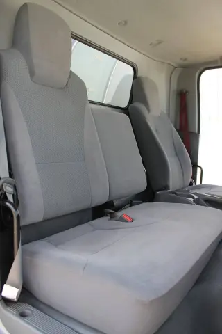 Isuzu NRR 2019