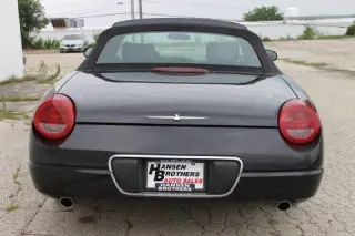 Ford Thunderbird 2002