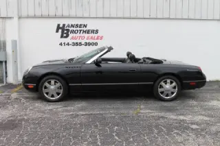 Ford Thunderbird 2002