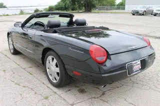 Ford Thunderbird 2002