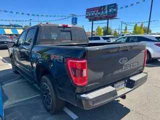 Ford F-150 2022 4x4 Limited 4dr SuperCrew 5.5 ft. SB