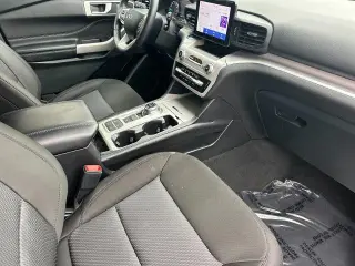 Ford Explorer 2023 XLT 4p SUV