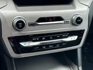 Ford Explorer 2023 XLT 4p SUV