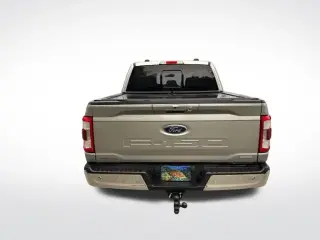 Ford F-150 2023 4x4 Lariat 4dr SuperCrew 6.5 ft. SB