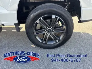 Ford F-150 2022 4x4 Lariat 4 puertas SuperCrew perilla de 5,5 pies